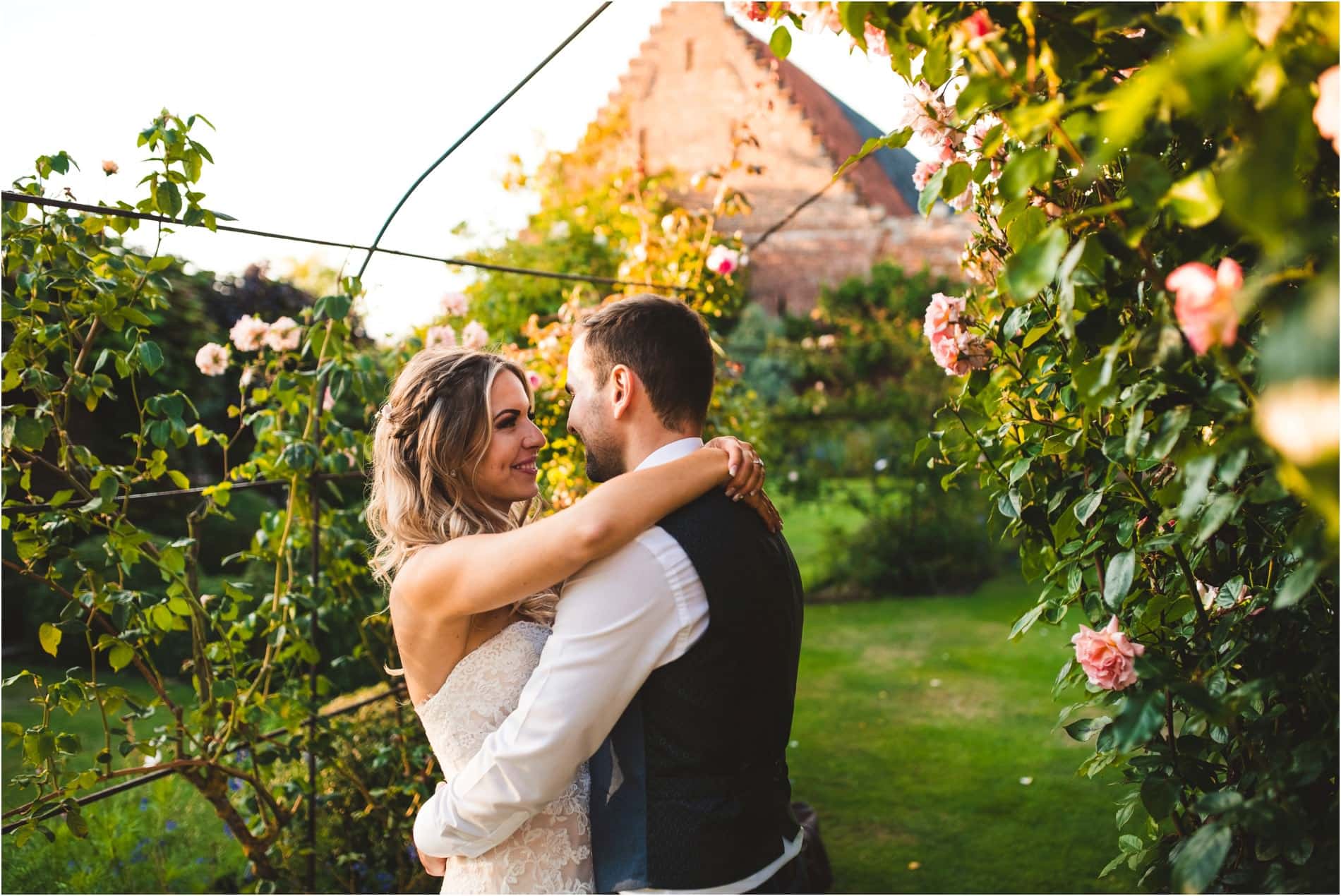 ELMS BARN WEDDING