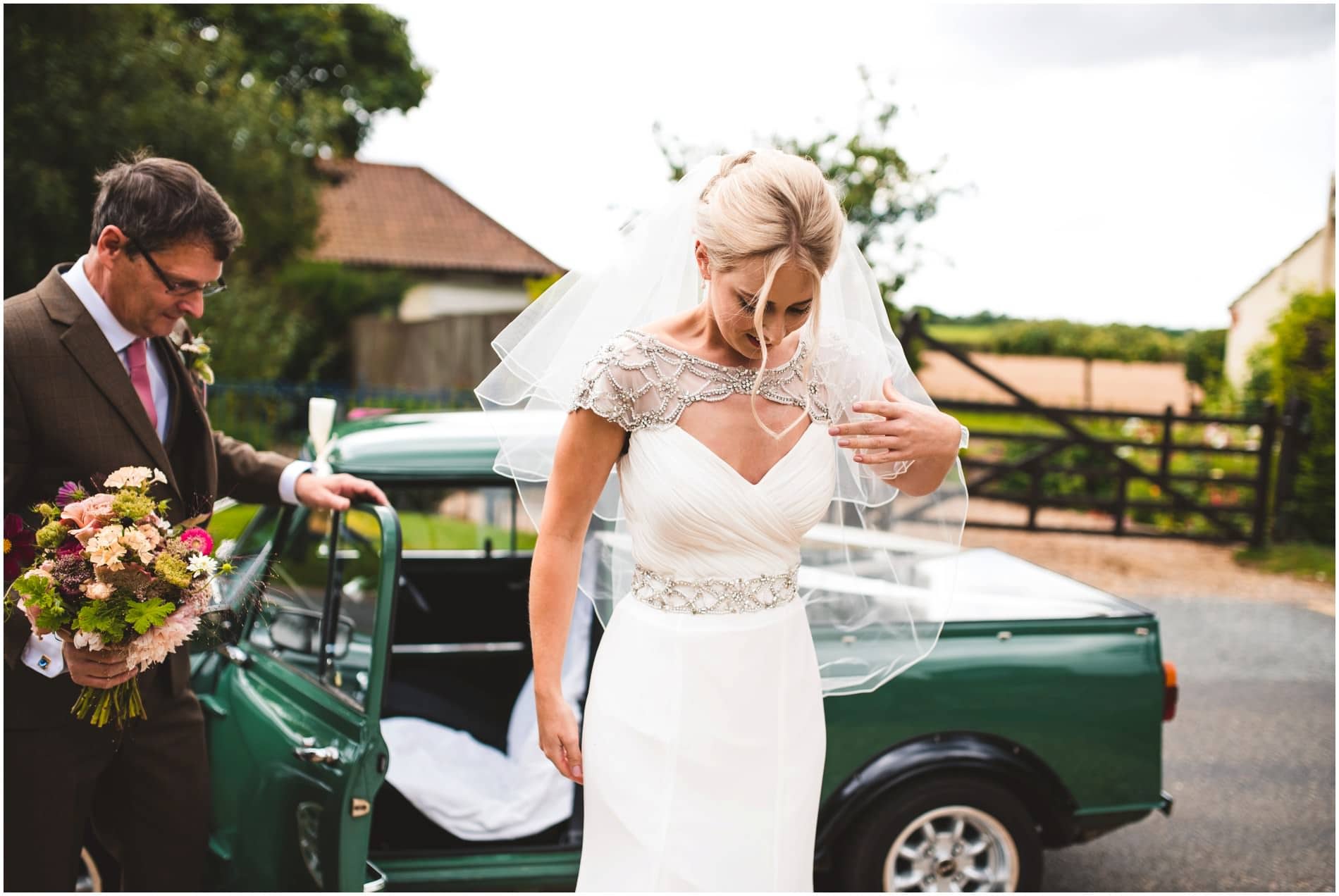 GLEBE FARM BARN WEDDING 