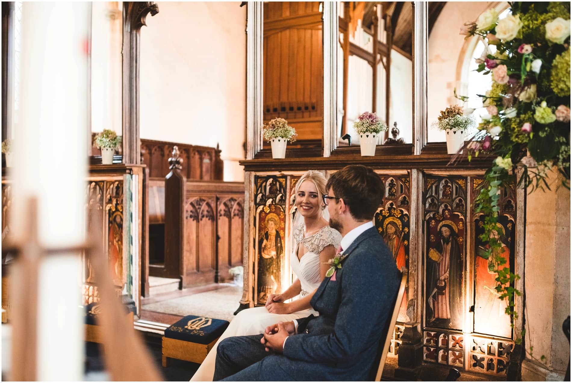 GLEBE FARM BARN WEDDING 