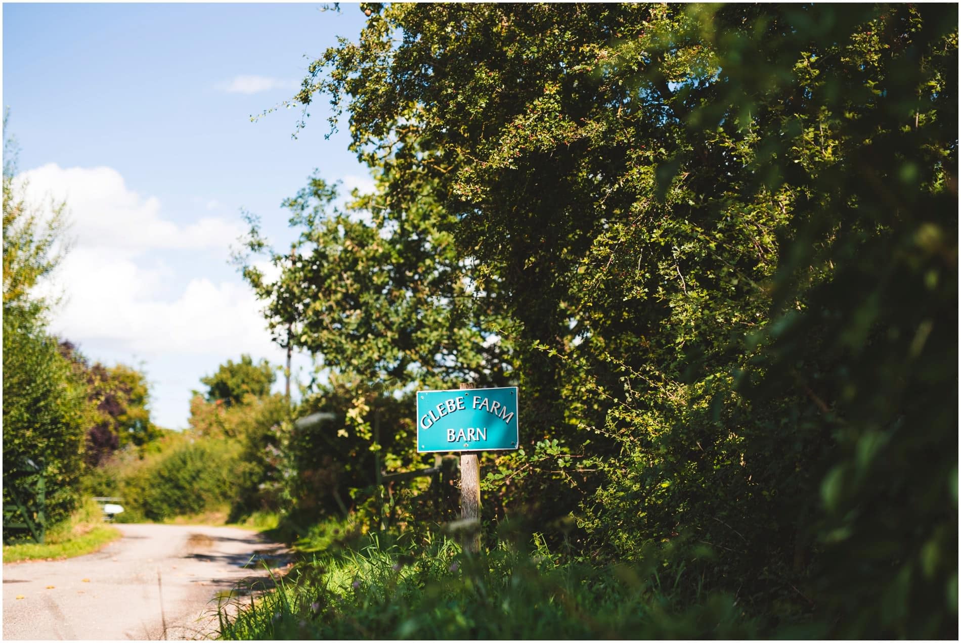 GLEBE FARM BARN WEDDING 