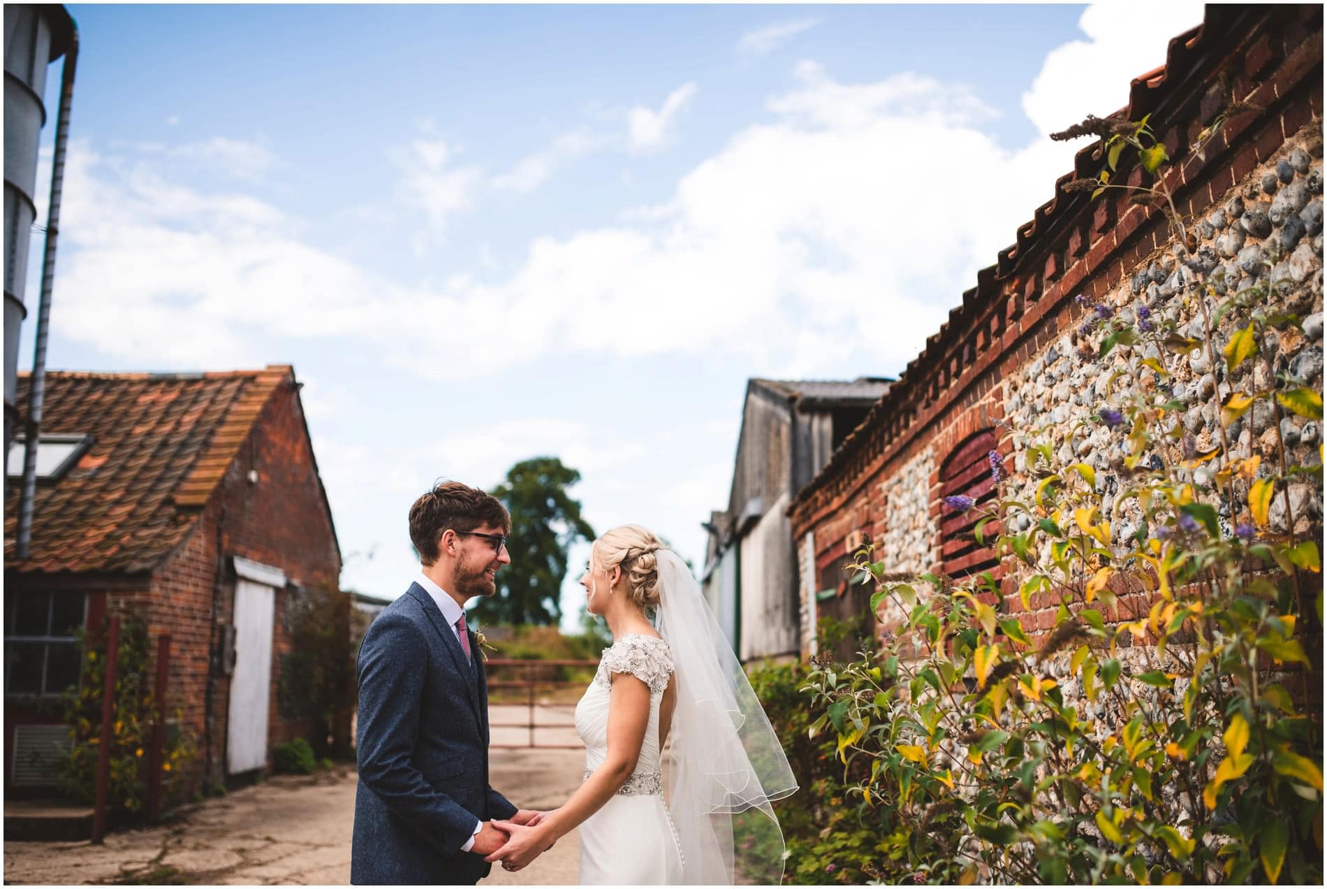 GLEBE FARM BARN WEDDING 