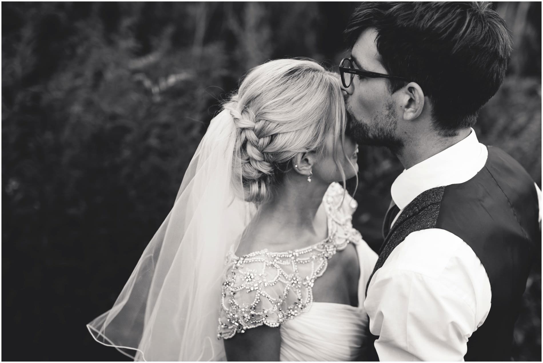 GLEBE FARM BARN WEDDING 