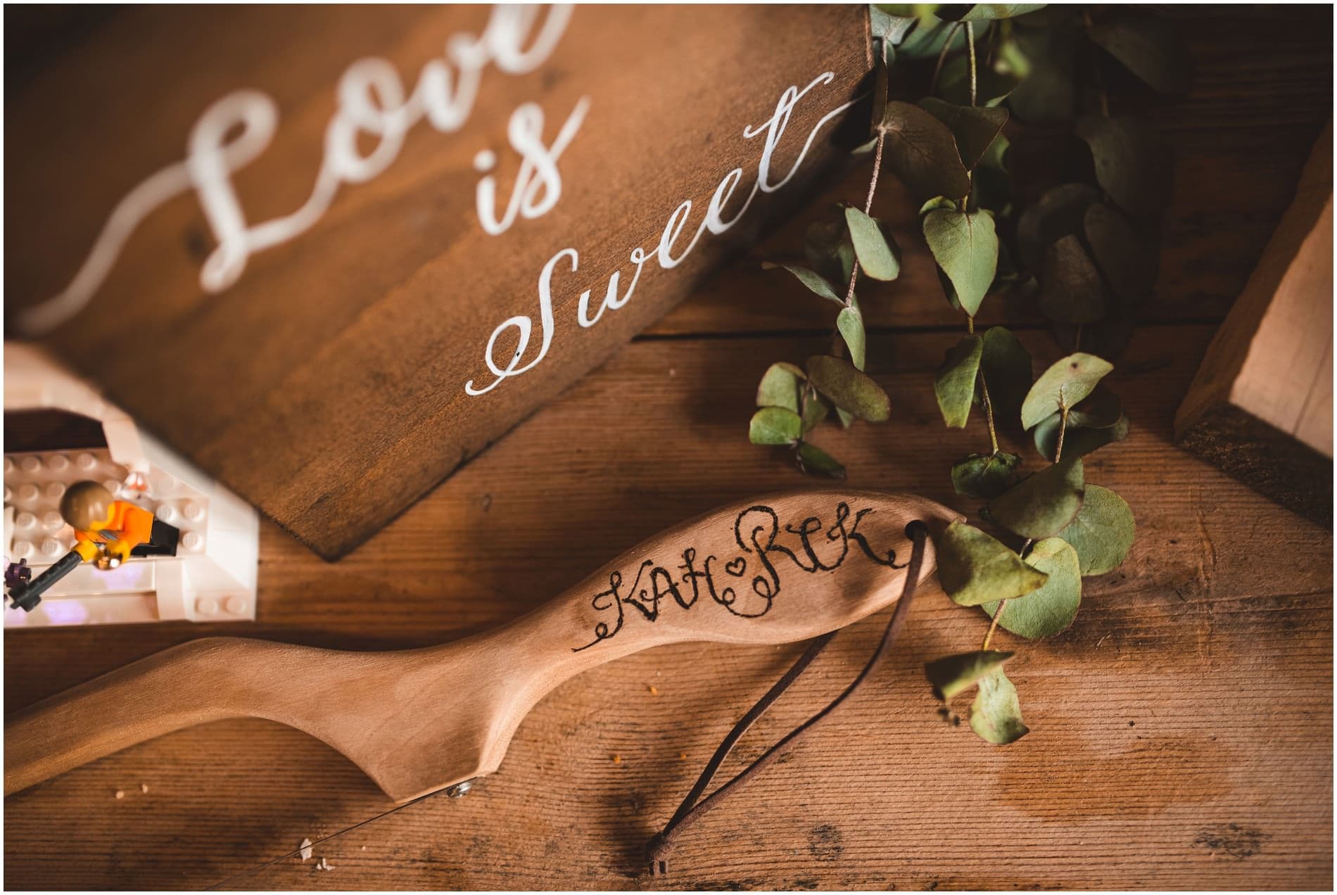 GLEBE FARM BARN WEDDING 