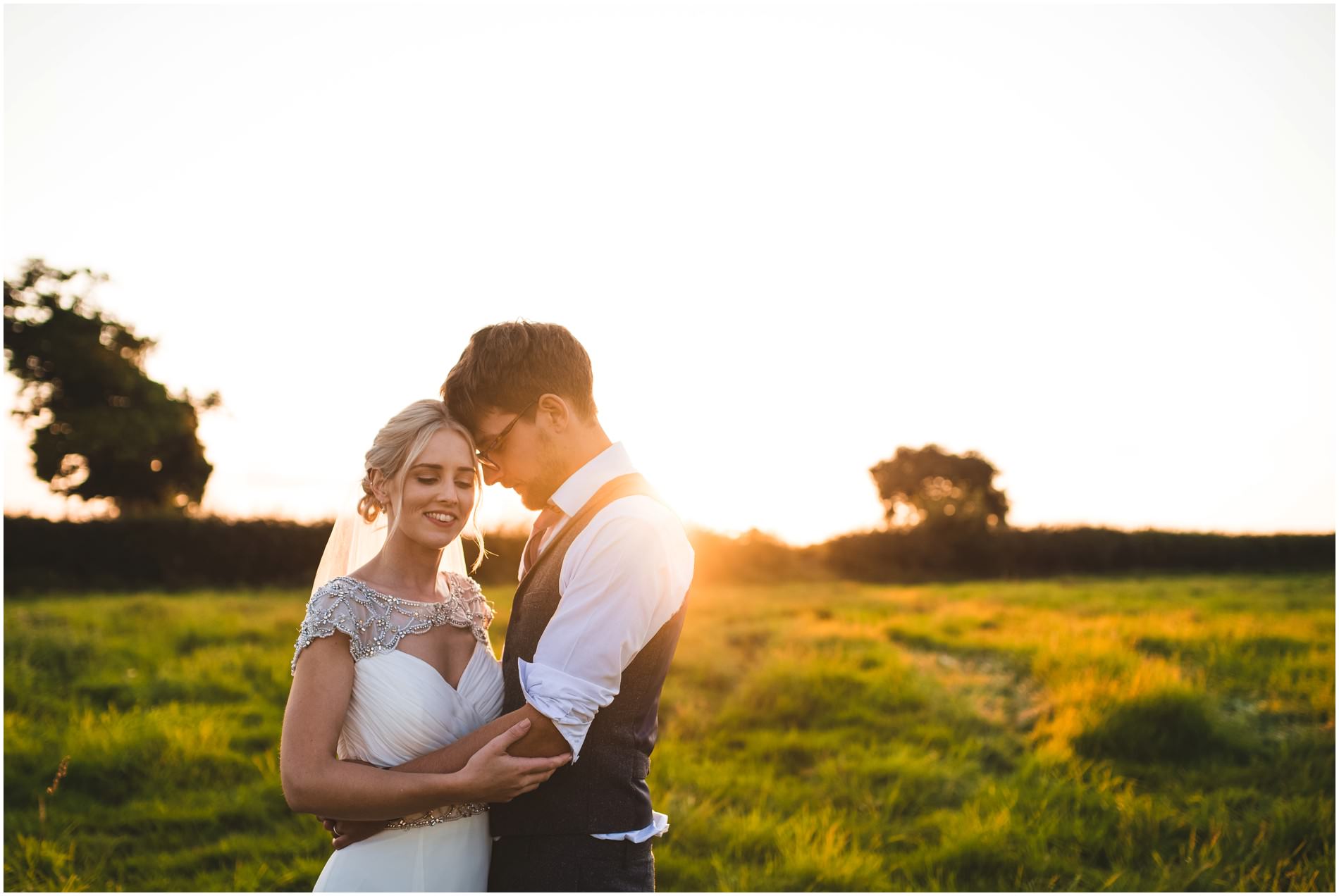 GLEBE FARM BARN WEDDING 