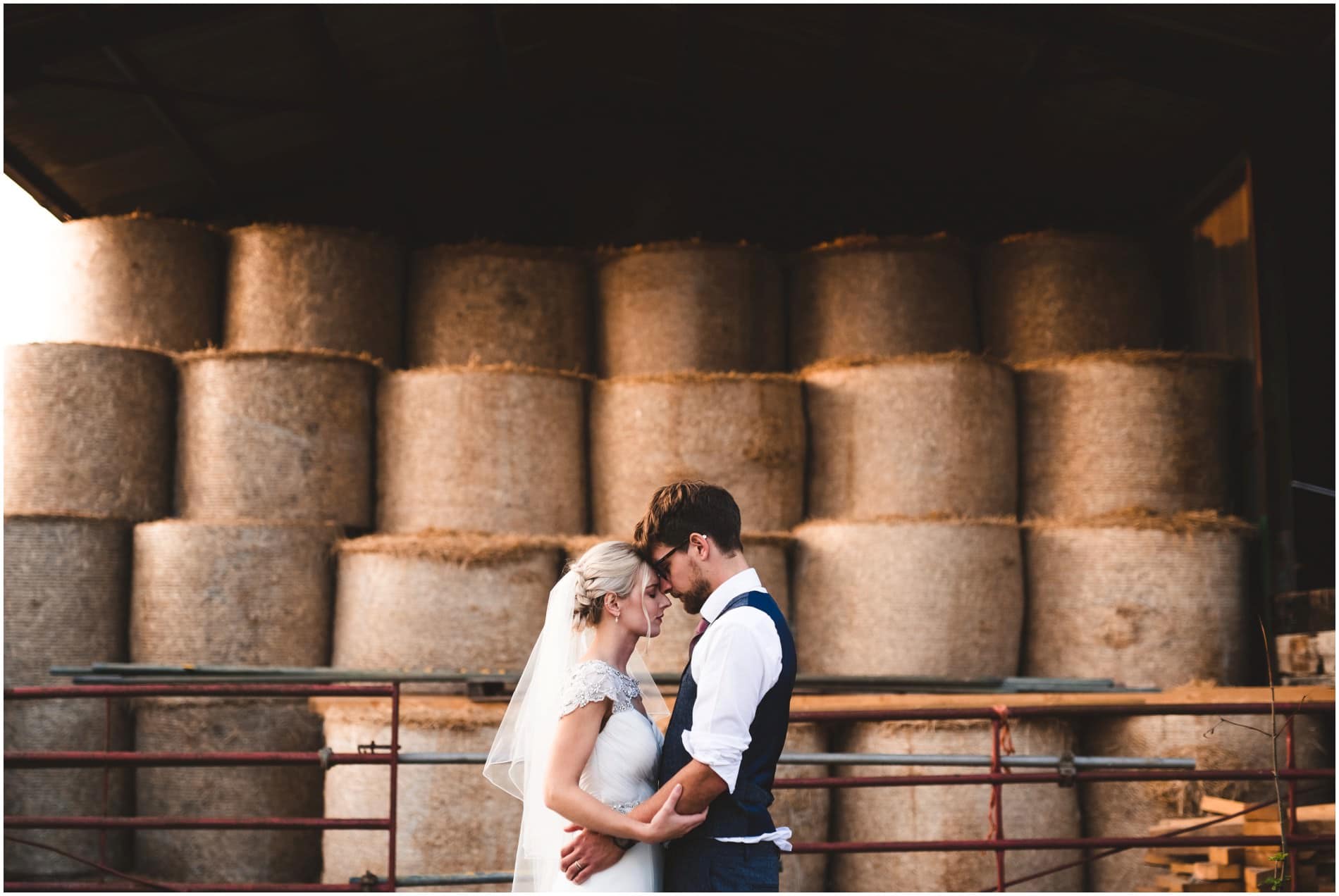 GLEBE FARM BARN WEDDING 