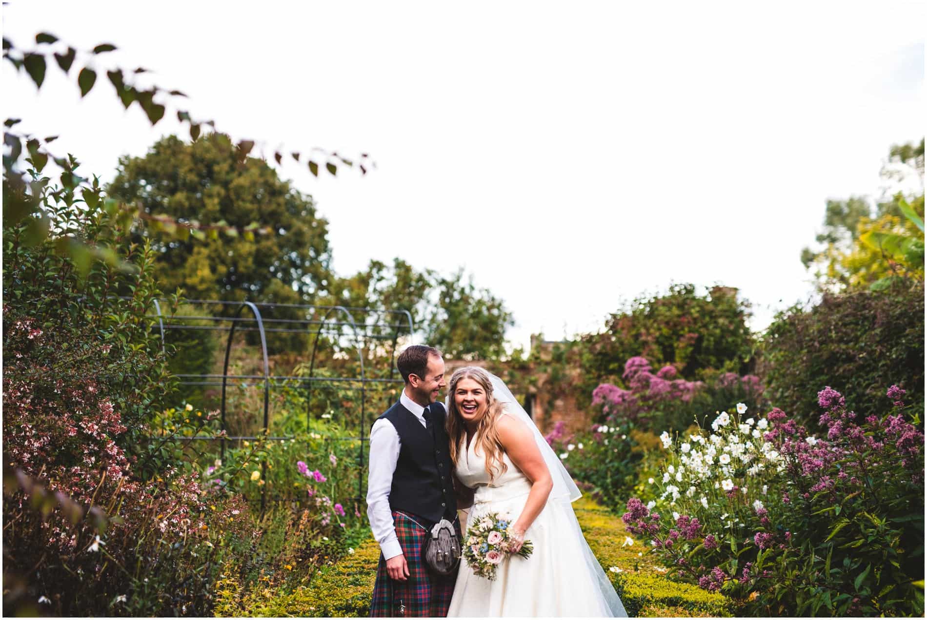 HOCKWOLD HALL WEDDING