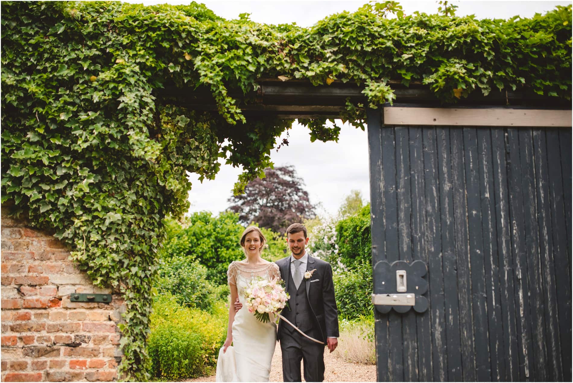 NARBOROUGH HALL WEDDING 